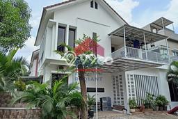 Dijual Rumah Luas Elegan Dengan View Cantik di Bintaro, Tangerang Selatan Dijual Rumah Luas Elegan Dengan View Cantik di Bintaro, Tangerang Selatan