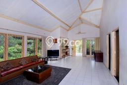 Vila Potensial Kawasan Cisarua, Dimensi 5000m2m², Lingkungan Asri untuk keluarga Vila Potensial Kawasan Cisarua, Dimensi 5000m2m², Lingkungan Asri untuk keluarga