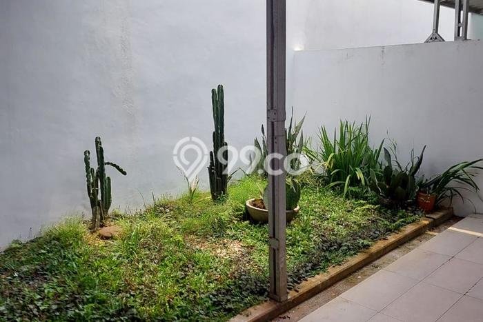 Dijual Rumah Eksklusif 3 KT di BSD City, Tangerang Dijual Rumah Eksklusif 3 KT di BSD City, Tangerang