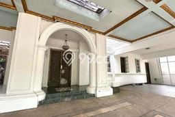 Rumah Elit LB 375m2 Siap Huni Desain Elegan di BSD The Green, Tangerang Rumah Elit LB 375m2 Siap Huni Desain Elegan di BSD The Green, Tangerang