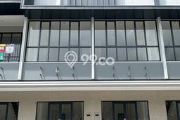 Disewakan Ruko di Kawasan Ramai BSD Luas 154m2 Disewakan Ruko di Kawasan Ramai BSD Luas 154m2