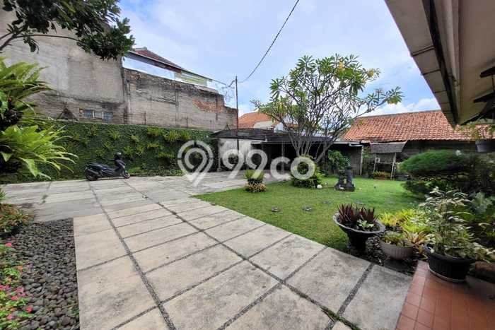 Rumah Elit Modern Siap Huni di Setra Sari Bandung Rumah Elit Modern Siap Huni di Setra Sari Bandung