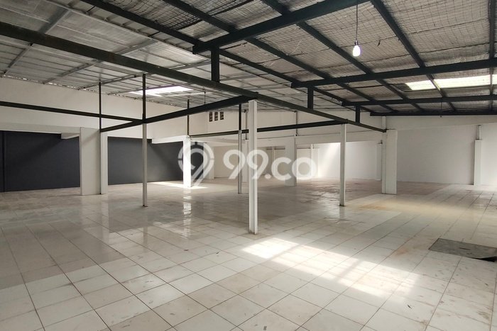 Gudang untuk Disewa di Pusat Bandung Luas Bangunan 500m2 Gudang untuk Disewa di Pusat Bandung Luas Bangunan 500m2