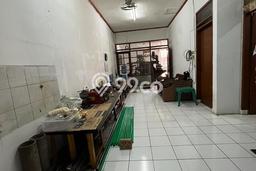 Rumah Asri area Taman Kopo Indah, Bandung, LT 90m² Bangunan 90m² Rumah Asri area Taman Kopo Indah, Bandung, LT 90m² Bangunan 90m²