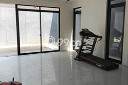 Rumah Eksklusif di Kota Baru Parahyangan, Bandung, Luas 290m² LB 196m² Rumah Eksklusif di Kota Baru Parahyangan, Bandung, Luas 290m² LB 196m²