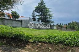 Tanah Dijual Area Strategis di Kota Baru Parahyangan Bandung 240m2 Tanah Dijual Area Strategis di Kota Baru Parahyangan Bandung 240m2