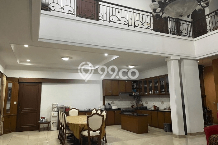Rumah Eksklusif Siap Huni LT 390m2 di Batununggal, Bandung Rumah Eksklusif Siap Huni LT 390m2 di Batununggal, Bandung