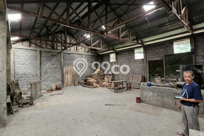 Gudang Dijual di Prime Area Bandung Luas 600m2 Gudang Dijual di Prime Area Bandung Luas 600m2