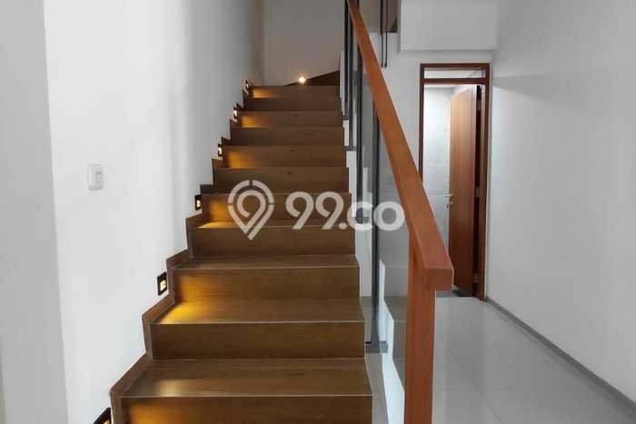 Ready to Use! Premium House LT 139m2 Desain Modern di Bandung Barat Ready to Use! Premium House LT 139m2 Desain Modern di Bandung Barat