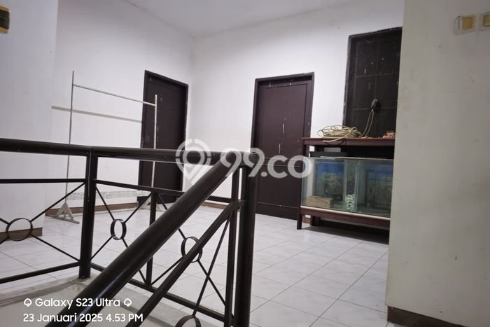 Siap Huni Rumah Mewah 4 Kamar di Mulyorejo Dekat ke Mana Saja Siap Huni Rumah Mewah 4 Kamar di Mulyorejo Dekat ke Mana Saja