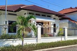 Rumah Luxury Modern Tanpa Renovasi di Jemursari Surabaya Rumah Luxury Modern Tanpa Renovasi di Jemursari Surabaya