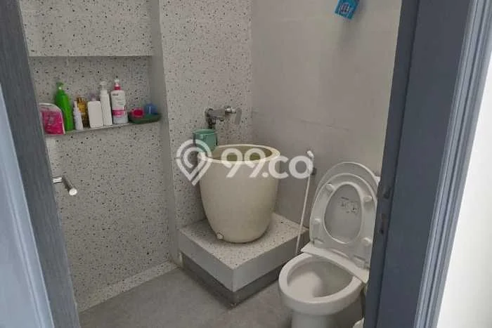 Rumah Mewah Dijual LT 199m2 di Dukuh Pakis, Surabaya Rumah Mewah Dijual LT 199m2 di Dukuh Pakis, Surabaya