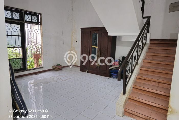 Siap Huni Rumah Mewah 4 Kamar di Mulyorejo Dekat ke Mana Saja Siap Huni Rumah Mewah 4 Kamar di Mulyorejo Dekat ke Mana Saja