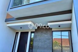 Jual Rumah Eksklusif 3 KT di Manyar, Surabaya Jual Rumah Eksklusif 3 KT di Manyar, Surabaya