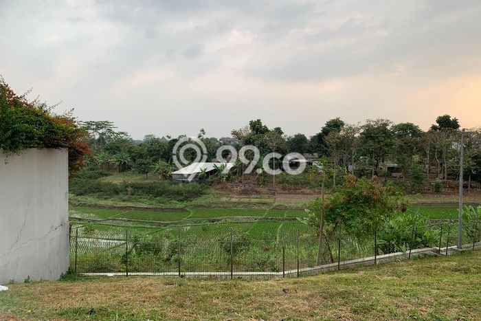 Tanah Dijual Area Strategis di Kota Baru Parahyangan Bandung 434m2 Tanah Dijual Area Strategis di Kota Baru Parahyangan Bandung 434m2