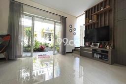 Rumah Mewah LB 260m2 Siap Pakai Desain Elegan di Kota Baru Parahyangan, Bandung Rumah Mewah LB 260m2 Siap Pakai Desain Elegan di Kota Baru Parahyangan, Bandung