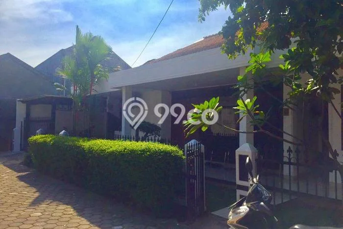 Hunian Mewah Dijual LT 330m2 di Batununggal, Bandung Hunian Mewah Dijual LT 330m2 di Batununggal, Bandung