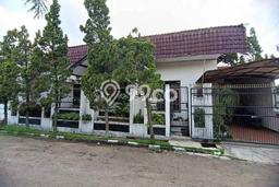 Dijual Rumah 5 Kamar Lokasi Strategis Bagus dan Strategis di Antapani Dijual Rumah 5 Kamar Lokasi Strategis Bagus dan Strategis di Antapani