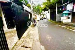 Dijual Rumah Eksklusif 2 KT di Gatot Subroto, Bandung Dijual Rumah Eksklusif 2 KT di Gatot Subroto, Bandung