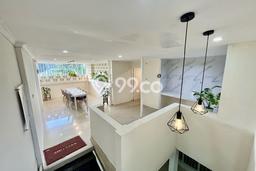 Dijual Rumah Kost di Depok II, Depok, 40 KT, 21 KM, Bangunan 500m2 Dijual Rumah Kost di Depok II, Depok, 40 KT, 21 KM, Bangunan 500m2
