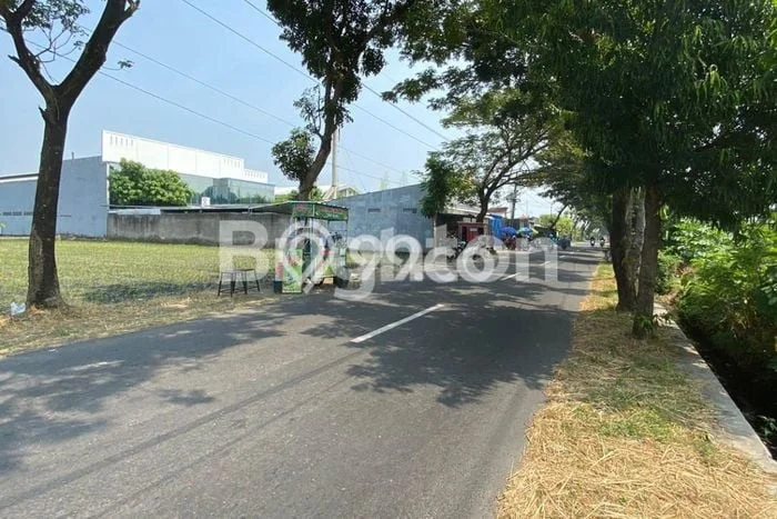 Dijual Tanah di Tasikmadu Karanganyar Luas 3293m2 SHM Dijual Tanah di Tasikmadu Karanganyar Luas 3293m2 SHM