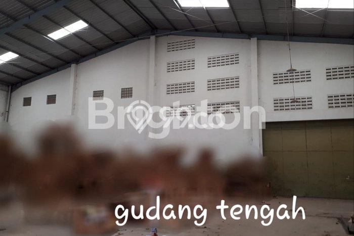 Gudang Bagus Dijual LB 2200m2 Lokasi Strategis Surakarta Area Cocok untuk Berbisnis Gudang Bagus Dijual LB 2200m2 Lokasi Strategis Surakarta Area Cocok untuk Berbisnis