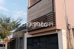For Sale Rumah 3 Kamar Lokasi Ideal Bagus dan Strategis di Solo Baru For Sale Rumah 3 Kamar Lokasi Ideal Bagus dan Strategis di Solo Baru
