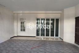Dijual Rumah 4 Kamar Lokasi Ideal Nyaman dan Strategis di Jajar Dijual Rumah 4 Kamar Lokasi Ideal Nyaman dan Strategis di Jajar