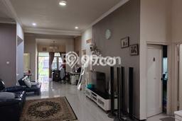 For Sale Rumah Mewah Exclusive di Slamet Riyadi, Solo For Sale Rumah Mewah Exclusive di Slamet Riyadi, Solo