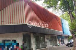 Ruko bagus disewakan di Slamet Riyadi Solo dengan LB 500m2 harga sewa terbaik Ruko bagus disewakan di Slamet Riyadi Solo dengan LB 500m2 harga sewa terbaik