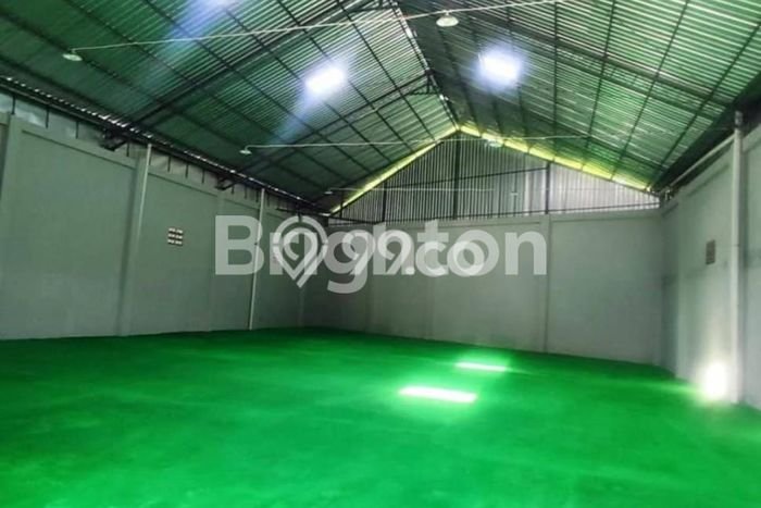 Unit Gudang disewakan di mojosongo Solo dengan LT 712m2 / LB 500m2 Unit Gudang disewakan di mojosongo Solo dengan LT 712m2 / LB 500m2