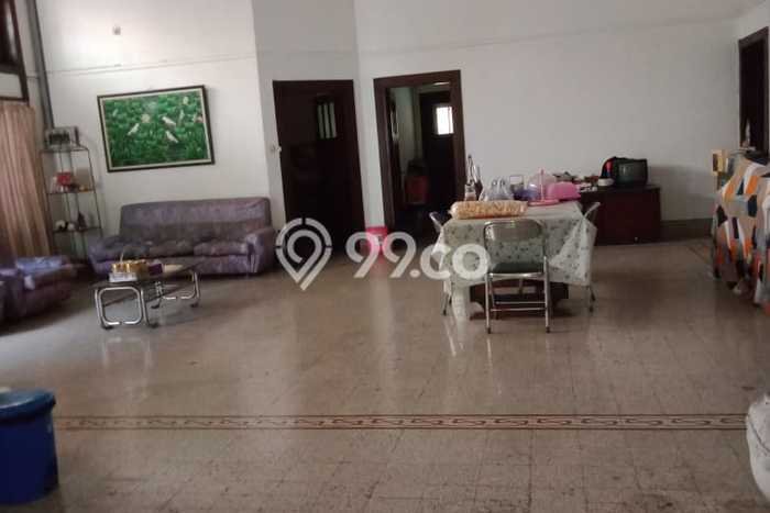 Rumah Eksklusif Siap Huni LT 1511m2 di Wonokromo, Surabaya Rumah Eksklusif Siap Huni LT 1511m2 di Wonokromo, Surabaya