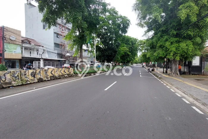 Unit Komersial Disewakan di Rawamangun di Area Ramai & Strategis Unit Komersial Disewakan di Rawamangun di Area Ramai & Strategis
