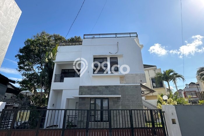 Vila Kawasan , Ukuran 256m2m², Kawasan Tenang untuk tempat tinggal Vila Kawasan , Ukuran 256m2m², Kawasan Tenang untuk tempat tinggal