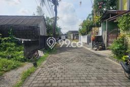 Jarang Ada! Tanah di Denpasar Selatan Punya Luas 600m2 SHM Jarang Ada! Tanah di Denpasar Selatan Punya Luas 600m2 SHM