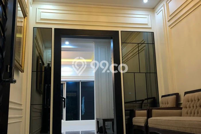 Rumah Mewah Siap Huni LT 200m2 di Jatisampurna, Bekasi Rumah Mewah Siap Huni LT 200m2 di Jatisampurna, Bekasi