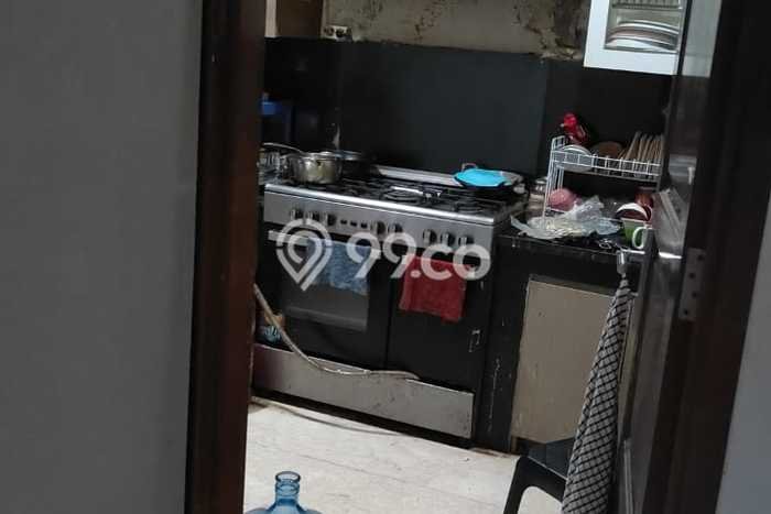 Siap Huni Rumah Mewah 6 Kamar di Kebon Jeruk Dekat ke Mana Pun Siap Huni Rumah Mewah 6 Kamar di Kebon Jeruk Dekat ke Mana Pun