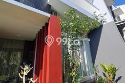 Lokasi strategis! Rumah siap pakai dikontrakkan di Jatisampurna LB 200m2 Lokasi strategis! Rumah siap pakai dikontrakkan di Jatisampurna LB 200m2