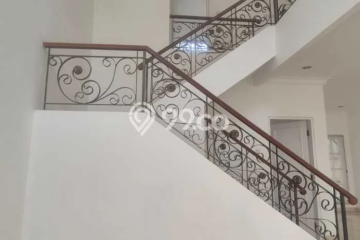 PROPERTI UNGGULAN! Rumah di Cileungsi, 4 KT, Lingkungan Premium, LT 180m² Bangunan 160m² PROPERTI UNGGULAN! Rumah di Cileungsi, 4 KT, Lingkungan Premium, LT 180m² Bangunan 160m²