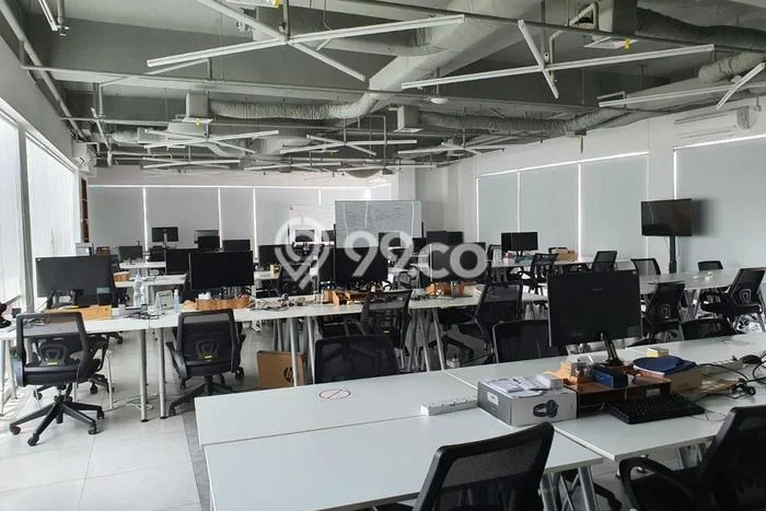 Area Strategis! Disewakan Kantor Lokasi Kebayoran Baru, Jakarta Selatan Cocok untuk Bisnis Area Strategis! Disewakan Kantor Lokasi Kebayoran Baru, Jakarta Selatan Cocok untuk Bisnis