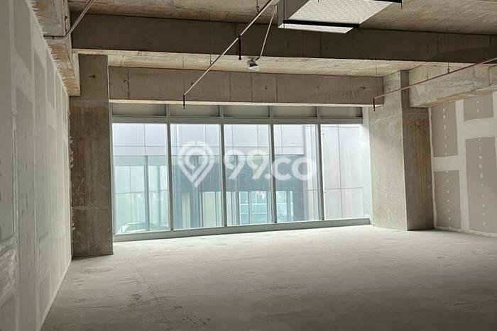 Kantor Disewa di Jakarta Selatan dengan LB 586m2 Area Komersial Ramai Kantor Disewa di Jakarta Selatan dengan LB 586m2 Area Komersial Ramai