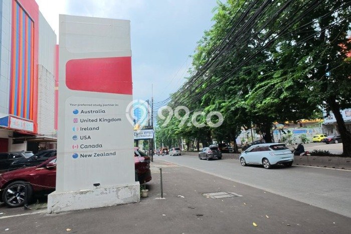 Dijual! Komersial di Pondok Indah Jakarta Selatan LT 570m2 / LB 1350m2 Kawasan Strategis Dijual! Komersial di Pondok Indah Jakarta Selatan LT 570m2 / LB 1350m2 Kawasan Strategis