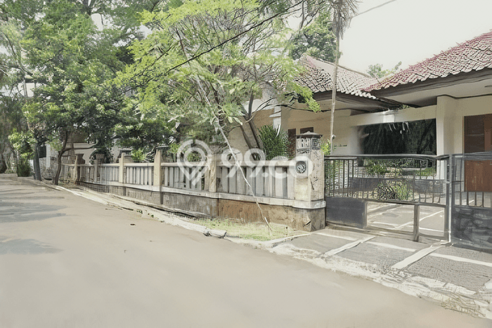 Hunian Luxury Siap Huni di Jakarta Selatan Fasilitas Premium Hunian Luxury Siap Huni di Jakarta Selatan Fasilitas Premium