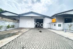 Unit Gudang Dijual di Surabaya LT 1050m2 & LB 735m2 Unit Gudang Dijual di Surabaya LT 1050m2 & LB 735m2