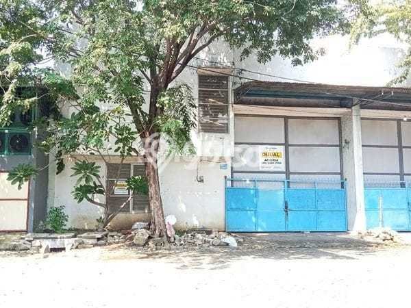 Unit Gudang Dijual di Sidoarjo Sidoarjo Luas Bangunan 288m2 Unit Gudang Dijual di Sidoarjo Sidoarjo Luas Bangunan 288m2