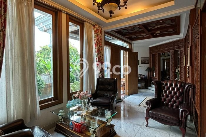 Rumah Mewah Siap Huni LT 420m2 di Pondok Aren, Tangerang Selatan Rumah Mewah Siap Huni LT 420m2 di Pondok Aren, Tangerang Selatan