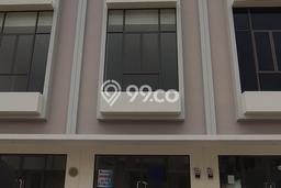 Ruko Kawasan , Luas 81m2m², Area Komersial, Disewakan Ruko Kawasan , Luas 81m2m², Area Komersial, Disewakan