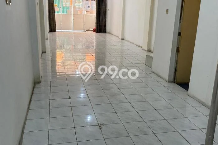 Hunian Mewah LB 150m2 Siap Huni Desain Elegan di Jelambar, Jakarta Barat Hunian Mewah LB 150m2 Siap Huni Desain Elegan di Jelambar, Jakarta Barat