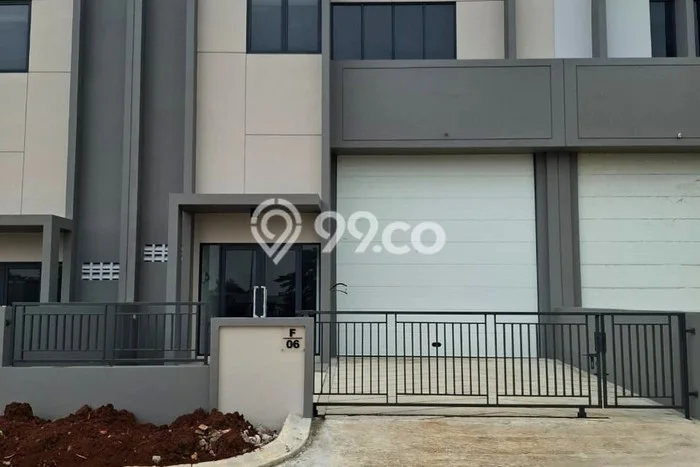 LOKASI STRATEGIS! Gudang Kawasan BSD City, Luas 180m², Sentra Perdagangan LOKASI STRATEGIS! Gudang Kawasan BSD City, Luas 180m², Sentra Perdagangan