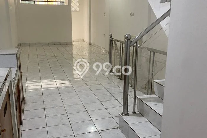 Hunian Mewah LB 150m2 Siap Huni Desain Elegan di Jelambar, Jakarta Barat Hunian Mewah LB 150m2 Siap Huni Desain Elegan di Jelambar, Jakarta Barat